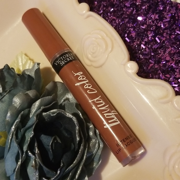 FEMME Victoria's Secret RARE/DISCONTINUED Intense Lip Lacquer NWT - Picture 1 of 5